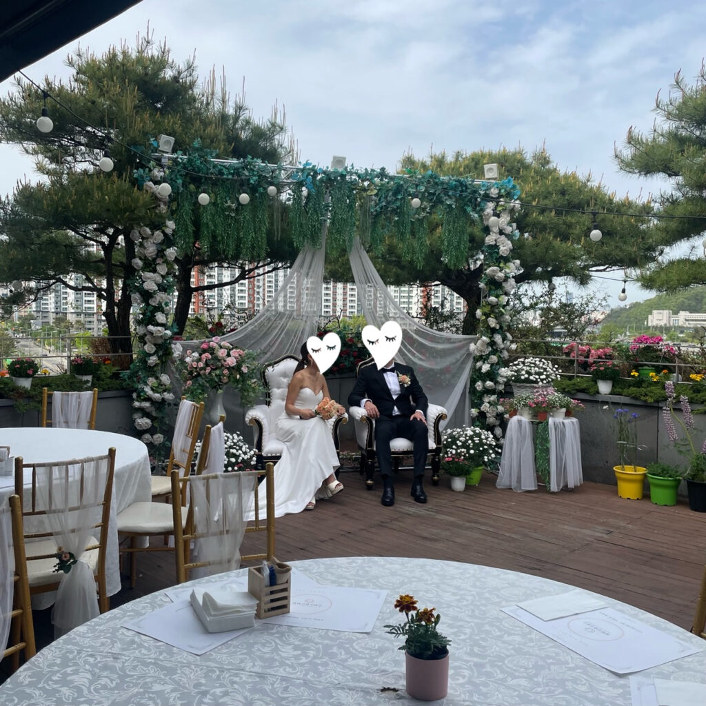 한국인 신부와 미국인 신랑의 스몰웨딩