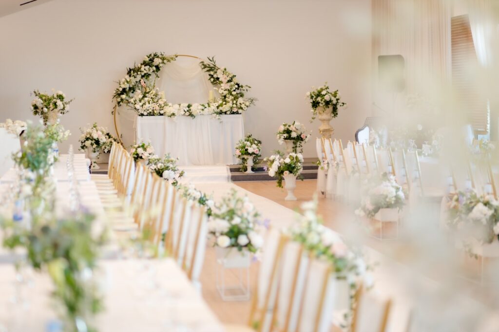 150평 홀 단 8명을 위한 스몰웨딩 그리고 샌드 세레모니2 260407