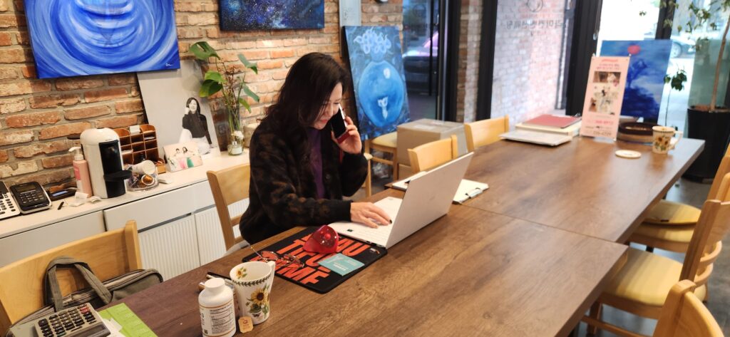 글로벌 커플 단 2개월 합리적 예산으로 치른 여유로운 스몰웨딩3 260407