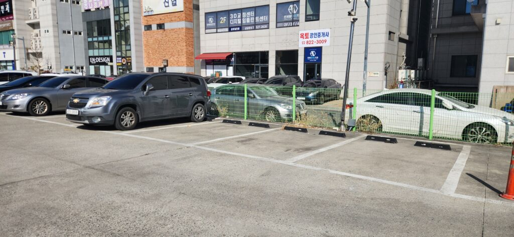 주차가 편한 라미컨벤션웨딩홀입니다. 14 주차가 편한 라미컨벤션웨딩홀입니다.14 260407